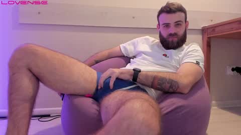 Snapshot of otishairy chatting on March 2025 10:15:02 PM Otis online show from March 2025 10:15:02 PM