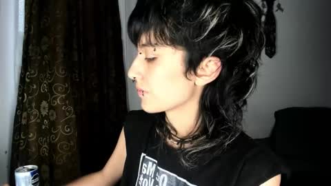 Otto 3 online show from October 2025 07:02:01 PM