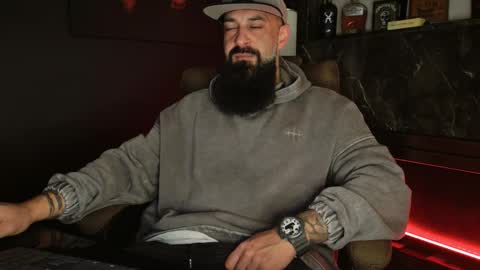 Snapshot of outofyourleague111 chatting on December 2025 05:05:01 AM Lex online show from December 2025 05:05:01 AM