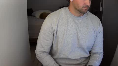 outside1991 online show from January 2025 10:28:01 PM