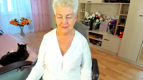 Alla online show from March 2026 03:01:01 PM