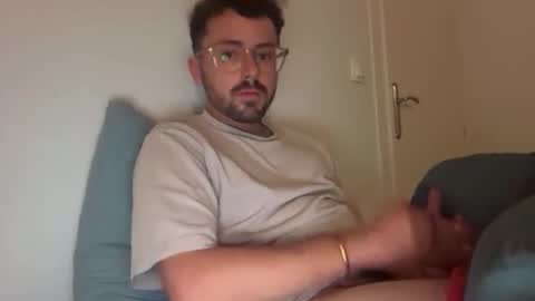 Snapshot of ovidius96 chatting on October 2025 08:55:02 PM ovidius96 online show from October 2025 08:55:02 PM