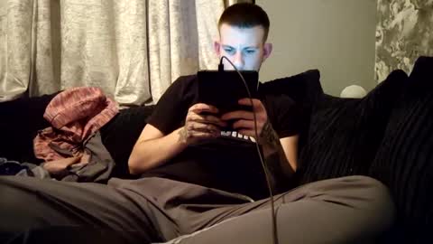 Owen kayz online show from February 2025 11:25:02 PM