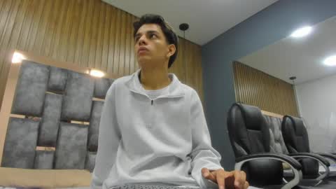 Owen Johnson online show from April 2026 11:21:01 AM