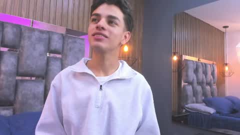 Snapshot of owen__johnson chatting on June 2026 11:47:02 AM Owen Johnson online show from June 2026 11:47:02 AM