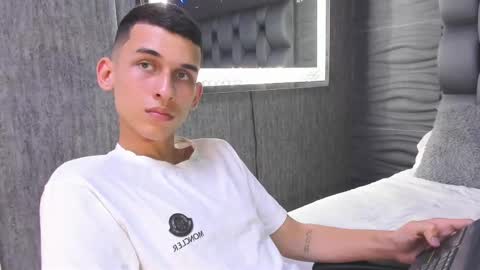 Snapshot of owen_stone1 chatting on February 2025 04:29:01 AM owen_stone1 online show from February 2025 04:29:01 AM