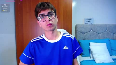 Snapshot of owenblue__ chatting on January 2025 08:48:02 PM Owen Independent model online show from January 2025 08:48:02 PM