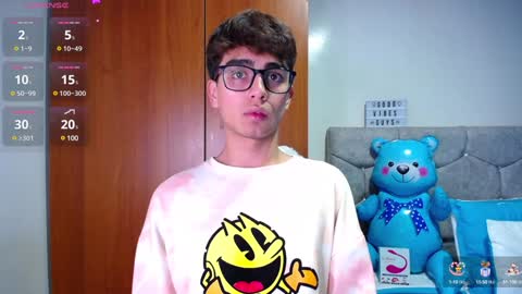 Snapshot of owenblue__ chatting on January 2025 03:23:02 AM Owen Independent model online show from January 2025 03:23:02 AM