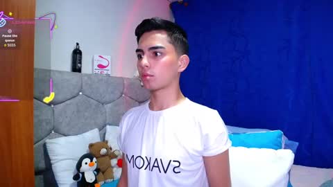 Snapshot of owenblue__ chatting on September 2025 02:22:02 AM Owen Independent model online show from September 2025 02:22:02 AM