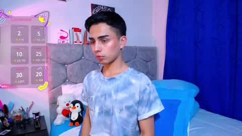 Snapshot of owenblue__ chatting on November 2025 06:35:02 AM Owen Independent model online show from November 2025 06:35:02 AM