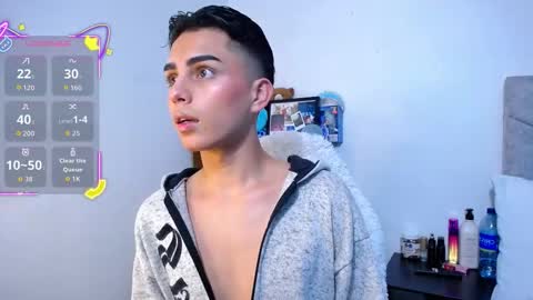 Snapshot of owenblue__ chatting on December 2025 11:58:01 PM Owen Independent model online show from December 2025 11:58:01 PM