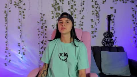 Snapshot of owenfoxx1 chatting on November 2025 01:55:01 PM Owen foxx online show from November 2025 01:55:01 PM