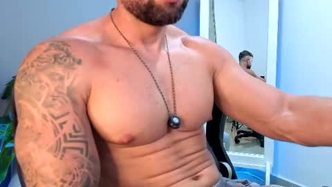 Maximus Owen online show from June 2026 07:24:02 PM