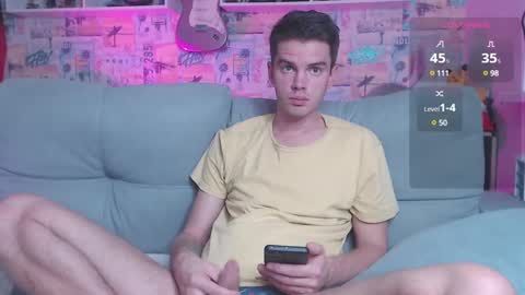 Snapshot of oxmikexo chatting on December 2024 03:06:01 PM Mike online show from December 2024 03:06:01 PM