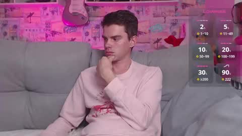 Snapshot of oxmikexo chatting on December 2024 11:49:02 AM Mike online show from December 2024 11:49:02 AM