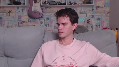 Snapshot of oxmikexo chatting on February 2025 11:32:02 AM Mike online show from February 2025 11:32:02 AM