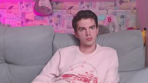 Snapshot of oxmikexo chatting on February 2025 05:40:01 PM Mike online show from February 2025 05:40:01 PM