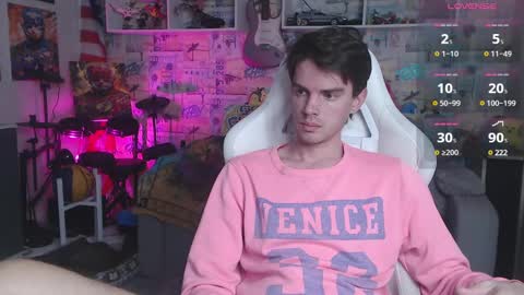 Snapshot of oxmikexo chatting on March 2025 01:29:01 PM Mike online show from March 2025 01:29:01 PM