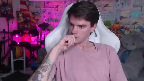 Snapshot of oxmikexo chatting on March 2025 05:29:01 PM Mike online show from March 2025 05:29:01 PM