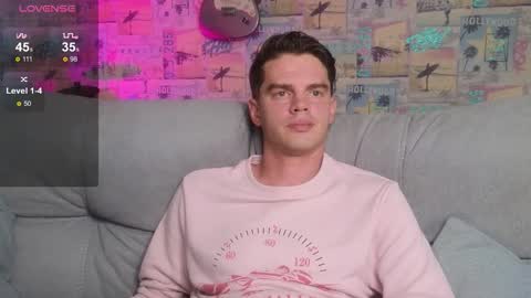 Snapshot of oxmikexo chatting on October 2025 02:27:02 PM Mike online show from October 2025 02:27:02 PM