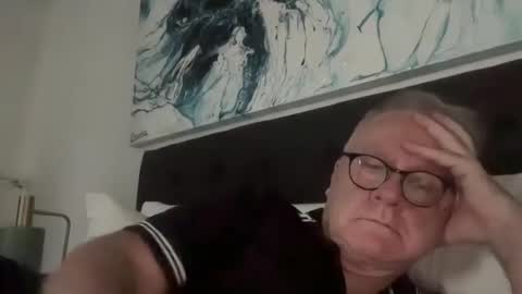 ozhairybearxxxx online show from December 2024 09:05:02 AM