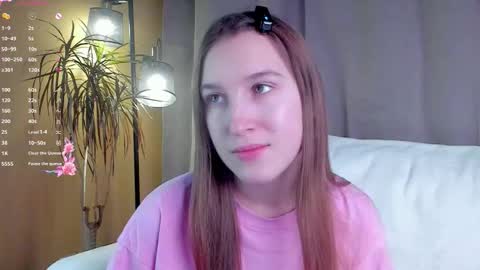 Caroline or just Lina online show from November 2025 01:30:01 AM