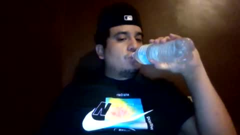 ozlo online show from October 2025 09:03:01 PM