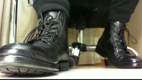 Snapshot of pablomenesssl chatting on January 2025 06:52:01 PM Pablo Meness online show from January 2025 06:52:01 PM