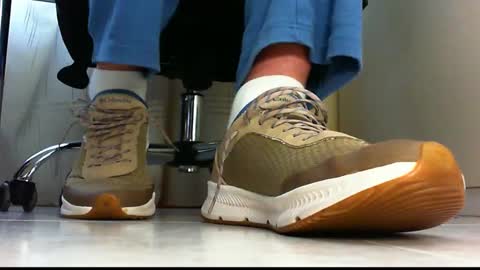 Snapshot of pablomenesssl chatting on January 2025 12:45:02 PM Pablo Meness online show from January 2025 12:45:02 PM