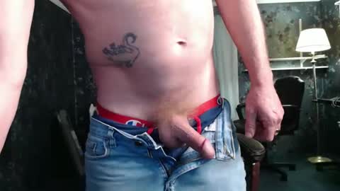 Snapshot of pafun75 chatting on January 2026 01:42:02 AM pafun75 online show from January 2026 01:42:02 AM