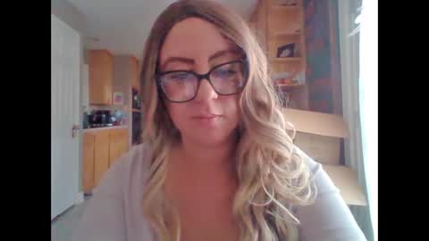 Paislee Haze online show from November 2025 05:02:01 PM