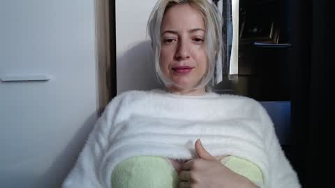 Snapshot of pam_fans chatting on October 2025 06:26:01 AM BABE online show from October 2025 06:26:01 AM