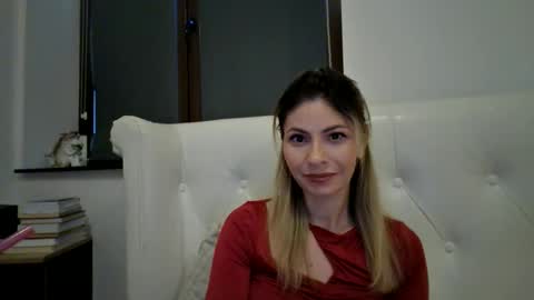 Snapshot of pamela051087 chatting on May 2026 05:17:02 PM Pamela051087 online show from May 2026 05:17:02 PM