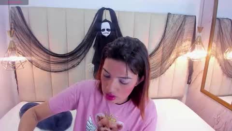 Snapshot of pamelaaddams_ chatting on October 2025 04:45:01 AM Pamela online show from October 2025 04:45:01 AM