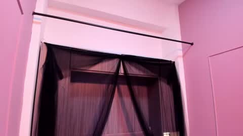 Snapshot of pamelaascott chatting on July 2026 04:07:02 AM P A M online show from July 2026 04:07:02 AM