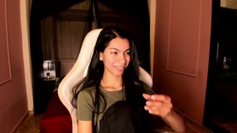Snapshot of pamelaascott chatting on July 2026 04:38:01 AM P A M online show from July 2026 04:38:01 AM