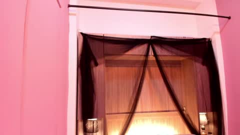 Snapshot of pamelaascott chatting on July 2026 04:14:02 AM P A M online show from July 2026 04:14:02 AM