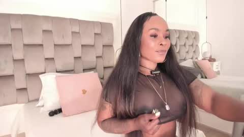 Snapshot of pamelamendez_ chatting on October 2025 03:58:02 AM Pamela online show from October 2025 03:58:02 AM