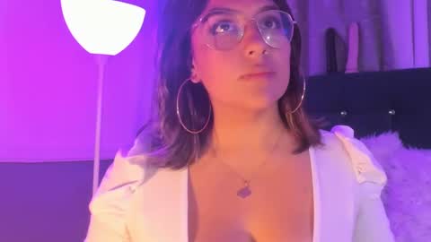 Pandora online show from February 2025 03:33:01 AM