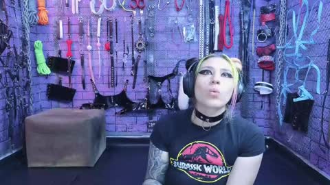 PandoraNez online show from January 2025 07:14:01 AM