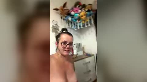 pantiexxo online show from July 2026 11:44:02 PM
