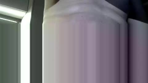 Pantyhose man online show from April 2026 02:03:02 AM