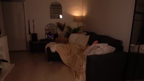 Kristina Kriss online show from March 2026 05:30:01 PM