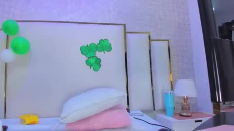 Paola  online show from March 2026 09:45:01 AM