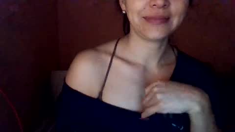 Snapshot of paolamz10 chatting on March 2026 04:18:02 AM paolamz10 online show from March 2026 04:18:02 AM