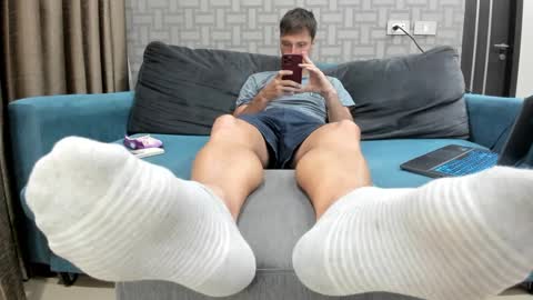 Snapshot of paolo_football chatting on December 2024 12:12:01 PM Paolo 187 84 Tak 149 37 also i stream solo online show from December 2024 12:12:01 PM