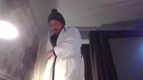 Snapshot of papi_chul0420 chatting on March 2025 12:38:01 AM papi_chul0420 online show from March 2025 12:38:01 AM