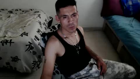 Snapshot of papi_wilo123 chatting on October 2025 10:07:02 PM papi wilo online show from October 2025 10:07:02 PM