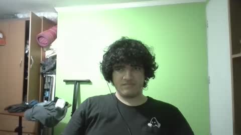 Snapshot of papitowilly999 chatting on December 2024 01:28:02 AM Papito online show from December 2024 01:28:02 AM