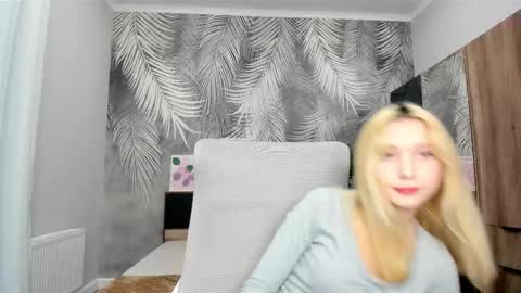 Melena online show from December 2025 08:45:02 AM